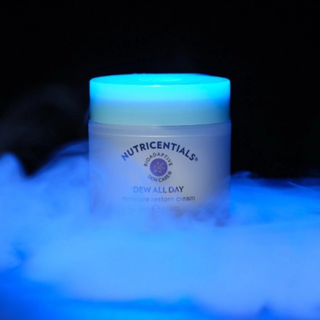 Dew All Day Moisture Restore Cream